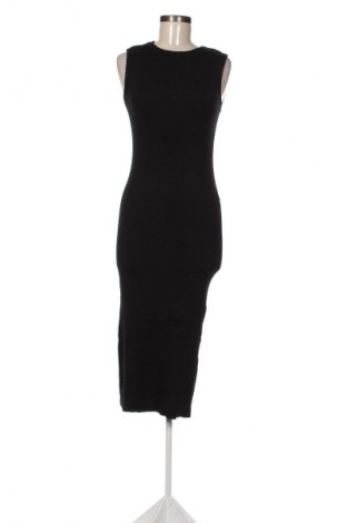 Kleid Stradivarius, Größe S, Farbe Schwarz, Preis 20,99 €