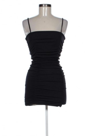 Sukienka Stradivarius, Rozmiar S, Kolor Czarny, Cena 98,99 zł