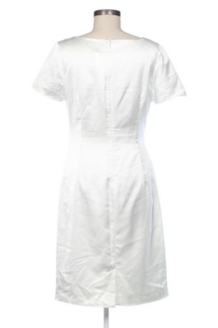 Rochie Swing, Mărime M, Culoare Alb, Preț 252,63 Lei