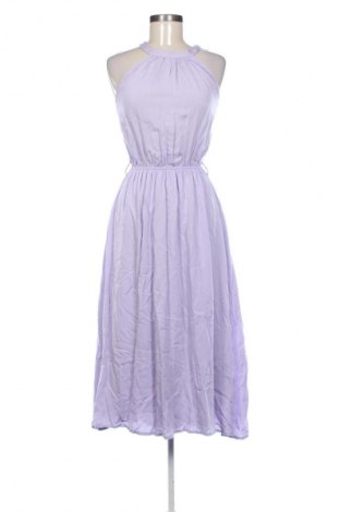 Kleid Trendyol, Größe M, Farbe Lila, Preis 55,20 €