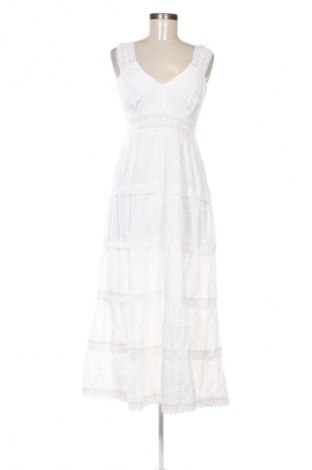 Ruha Unbranded, Méret M, Szín Fehér, Ár 12 449 Ft