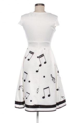 Kleid Unbranded, Größe S, Farbe Weiß, Preis € 11,99