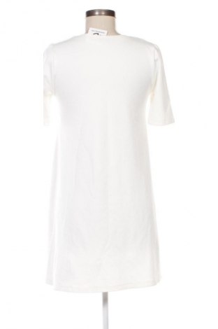Ruha Unbranded, Méret S, Szín Fehér, Ár 5 800 Ft