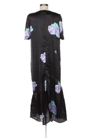 Kleid Unbranded, Größe L, Farbe Mehrfarbig, Preis 25,99 €