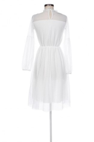 Ruha Unbranded, Méret M, Szín Fehér, Ár 3 929 Ft