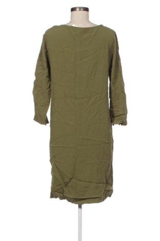 Kleid Vanilia, Größe M, Farbe Grün, Preis 20,99 €