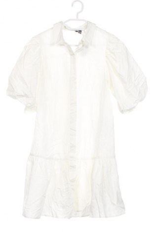 Рокля Vero Moda, Размер XS, Цвят Бял, Цена 36,99 лв.