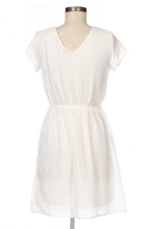 Φόρεμα Vero Moda, Μέγεθος S, Χρώμα Λευκό, Τιμή 14,99 €