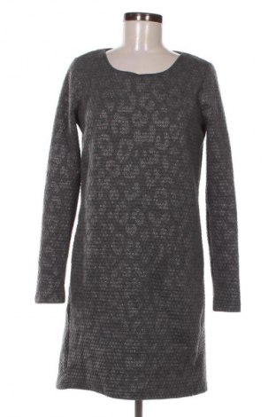 Šaty  Vero Moda, Velikost M, Barva Šedá, Cena  439,00 Kč