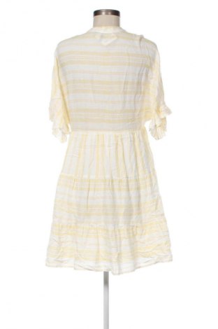 Φόρεμα Vero Moda, Μέγεθος XS, Χρώμα Πολύχρωμο, Τιμή 11,99 €