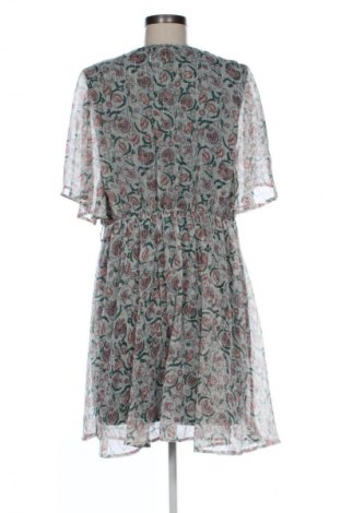 Kleid Vero Moda, Größe XL, Farbe Mehrfarbig, Preis € 19,99