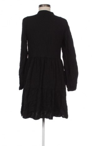 Kleid Y.A.S, Größe M, Farbe Schwarz, Preis € 41,94