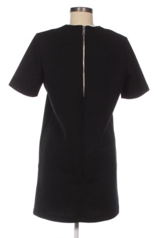 Kleid Zara, Größe L, Farbe Schwarz, Preis 13,80 €