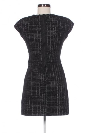 Рокля Zara, Размер L, Цвят Многоцветен, Цена 32,99 лв.