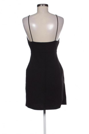 Рокля Zara, Размер S, Цвят Черен, Цена 25,99 лв.