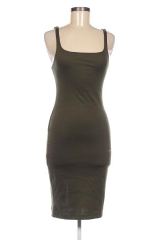 Kleid Zara Trafaluc, Größe S, Farbe Grün, Preis € 24,99