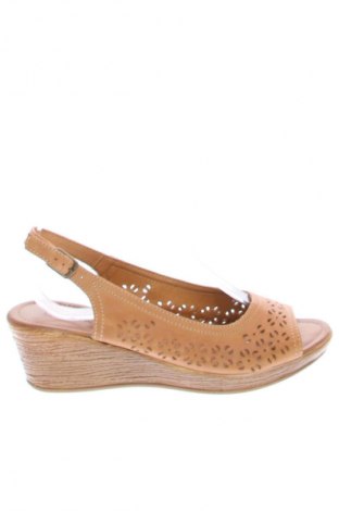 Σανδάλια Lasocki, Μέγεθος 39, Χρώμα Καφέ, Τιμή 30,18 €