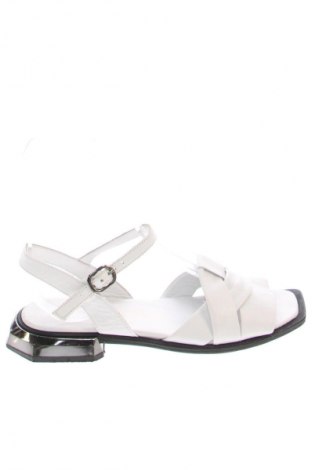 Sandalen Wonderful, Größe 36, Farbe Weiß, Preis 45,24 €