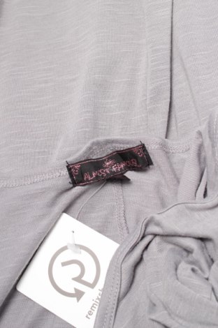 Дамска блуза Almost Famous, Размер L, Цвят Сив, Цена 27,00 лв.