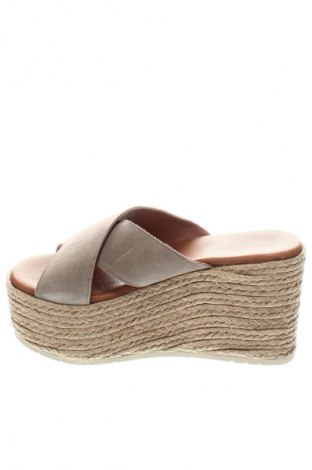 Hausschuhe, Größe 39, Farbe Beige, Preis € 23,49