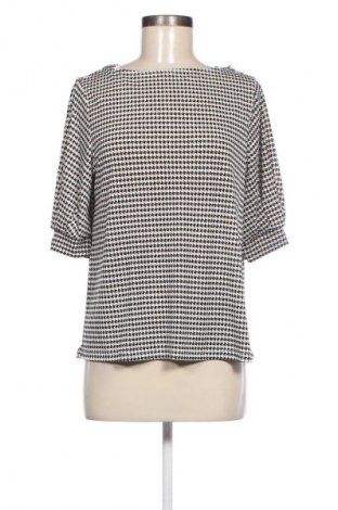 Damen Shirt, Größe M, Farbe Mehrfarbig, Preis 4,99 €