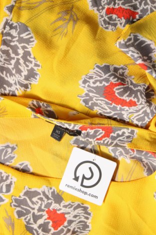 Дамска блуза Banana Republic, Размер XS, Цвят Многоцветен, Цена 3,99 лв.