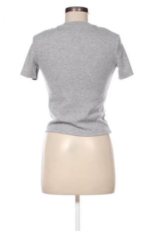 Damen Shirt Bershka, Größe M, Farbe Grau, Preis 2,99 €