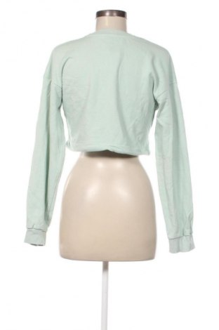 Damen Shirt Bershka, Größe S, Farbe Grün, Preis € 13,22