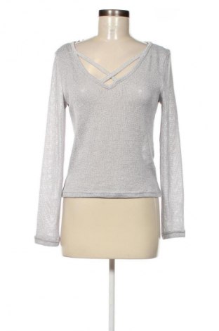 Bluzka damska H&M Divided, Rozmiar M, Kolor Srebrzysty, Cena 12,99 zł