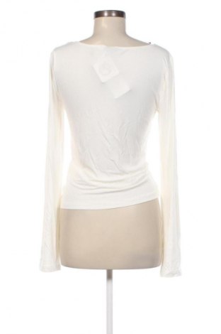 Damen Shirt NA-KD, Größe XL, Farbe Weiß, Preis 5,99 €