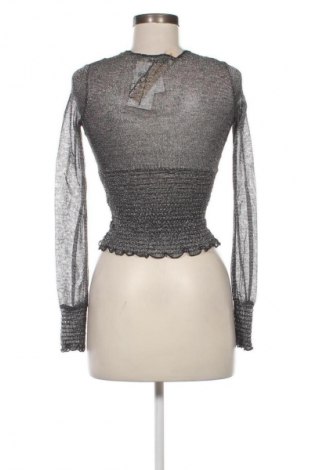 Damen Shirt NA-KD, Größe XXS, Farbe Silber, Preis 5,99 €