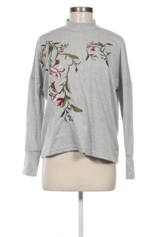 Damen Shirt ONLY, Größe M, Farbe Grau, Preis 6,96 €