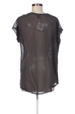 Damen Shirt Q/S by S.Oliver, Größe M, Farbe Grau, Preis € 5,99