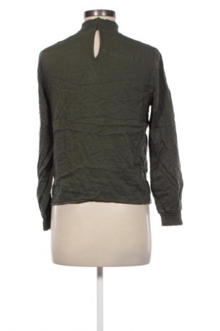 Damen Shirt VILA, Größe M, Farbe Grün, Preis 3,49 €