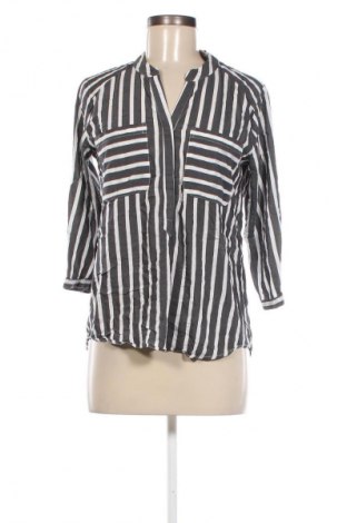 Дамска блуза Vero Moda, Размер M, Цвят Многоцветен, Цена 8,29 лв.