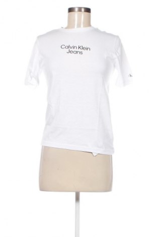 Damen T-Shirt Calvin Klein Jeans, Größe M, Farbe Weiß, Preis 39,69 €