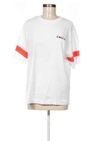 Γυναικείο t-shirt Diadora, Μέγεθος L, Χρώμα Λευκό, Τιμή 14,99 €