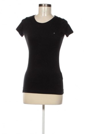 Tricou de femei Replay, Mărime XS, Culoare Negru, Preț 165,79 Lei