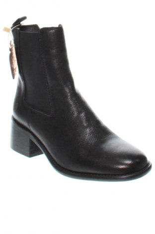 Botine de damă Apple of Eden, Mărime 37, Culoare Negru, Preț 435,99 Lei