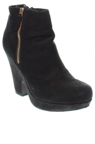 Botine de damă Graceland, Mărime 38, Culoare Negru, Preț 81,49 Lei