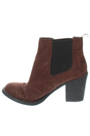 Botine de damă H&M, Mărime 37, Culoare Maro, Preț 88,99 Lei