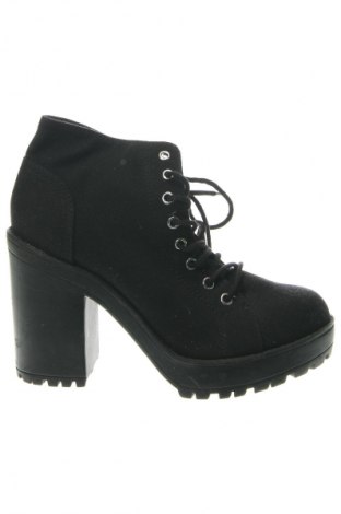 Botine de damă H&M Divided, Mărime 38, Culoare Negru, Preț 86,99 Lei