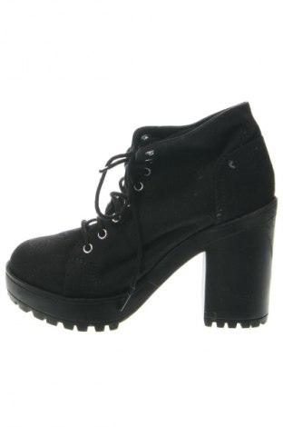 Botine de damă H&M Divided, Mărime 38, Culoare Negru, Preț 86,99 Lei