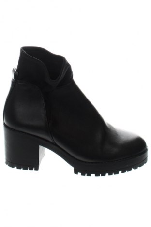 Botine de damă Kiwi, Mărime 39, Culoare Negru, Preț 91,99 Lei