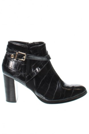 Botine de damă Next, Mărime 39, Culoare Negru, Preț 101,99 Lei