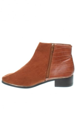 Damen Stiefeletten Primark, Größe 38, Farbe Braun, Preis € 17,49