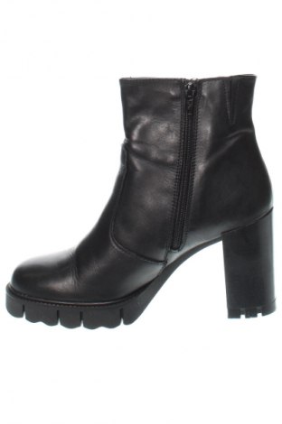 Botine de damă Tamaris, Mărime 39, Culoare Negru, Preț 155,99 Lei