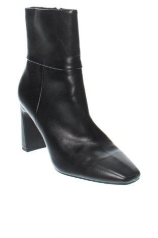 Botine de damă Tamaris, Mărime 40, Culoare Negru, Preț 140,99 Lei