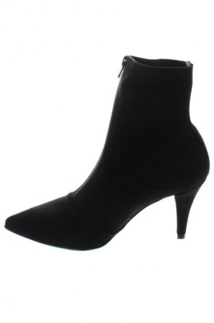 Botine de damă Unisa, Mărime 38, Culoare Negru, Preț 358,99 Lei