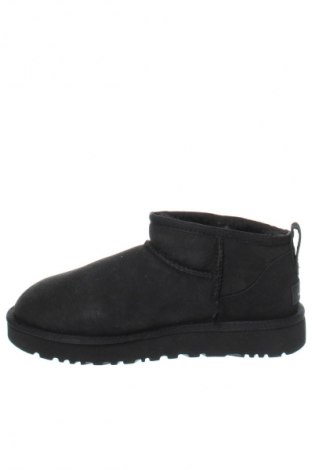 Damenstiefel UGG Australia, Größe 40, Farbe Schwarz, Preis 169,07 €